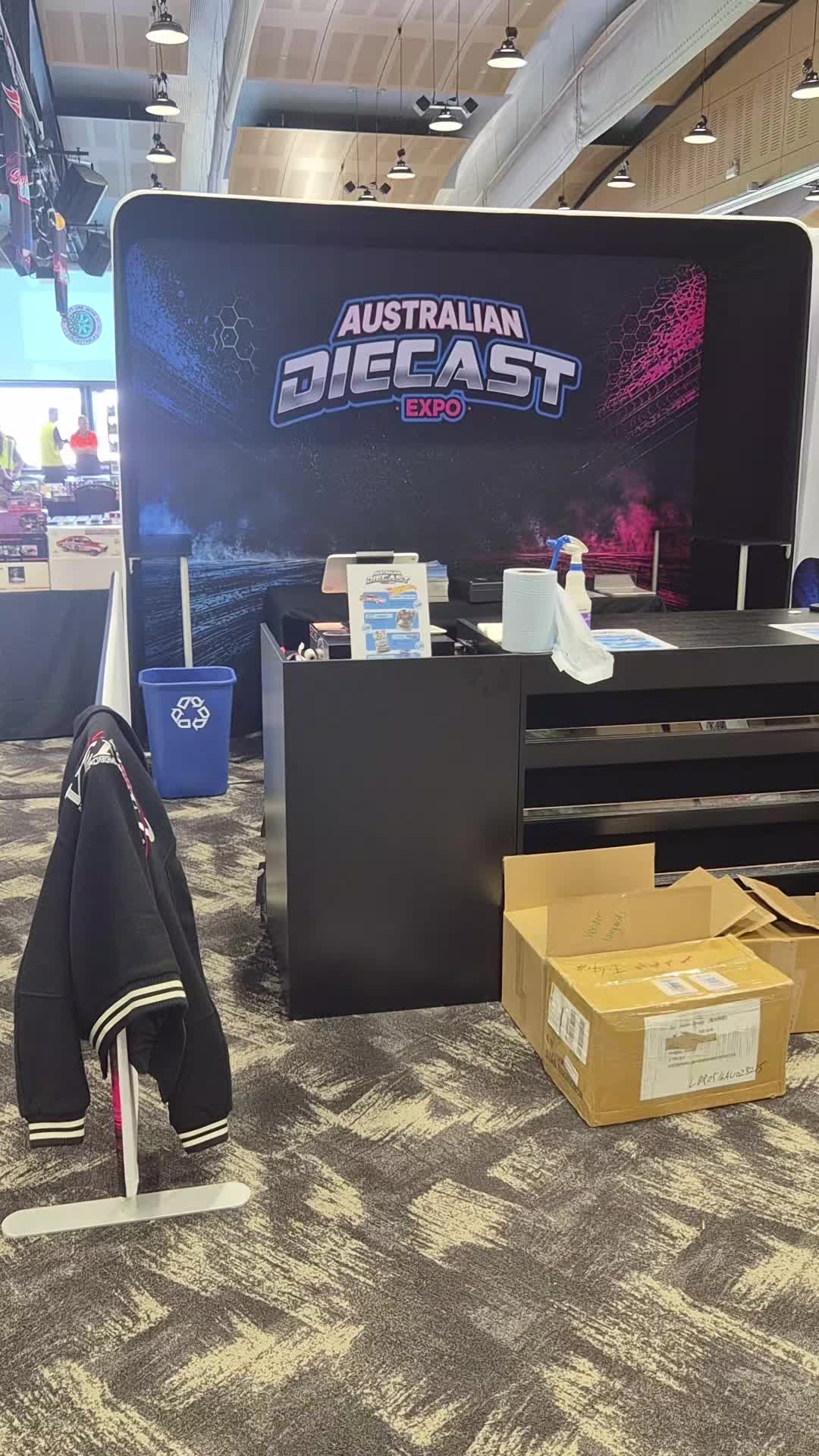 @Jcollectz