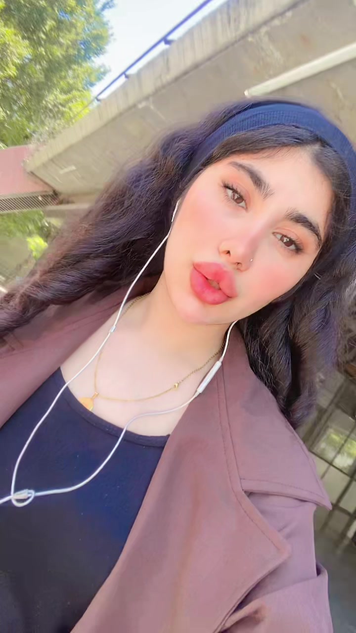 @Fatemeh Rezaii