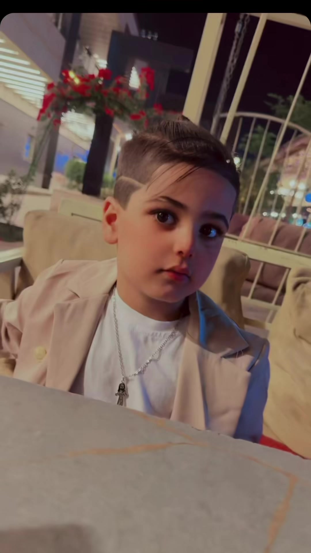@ادم ال حسن