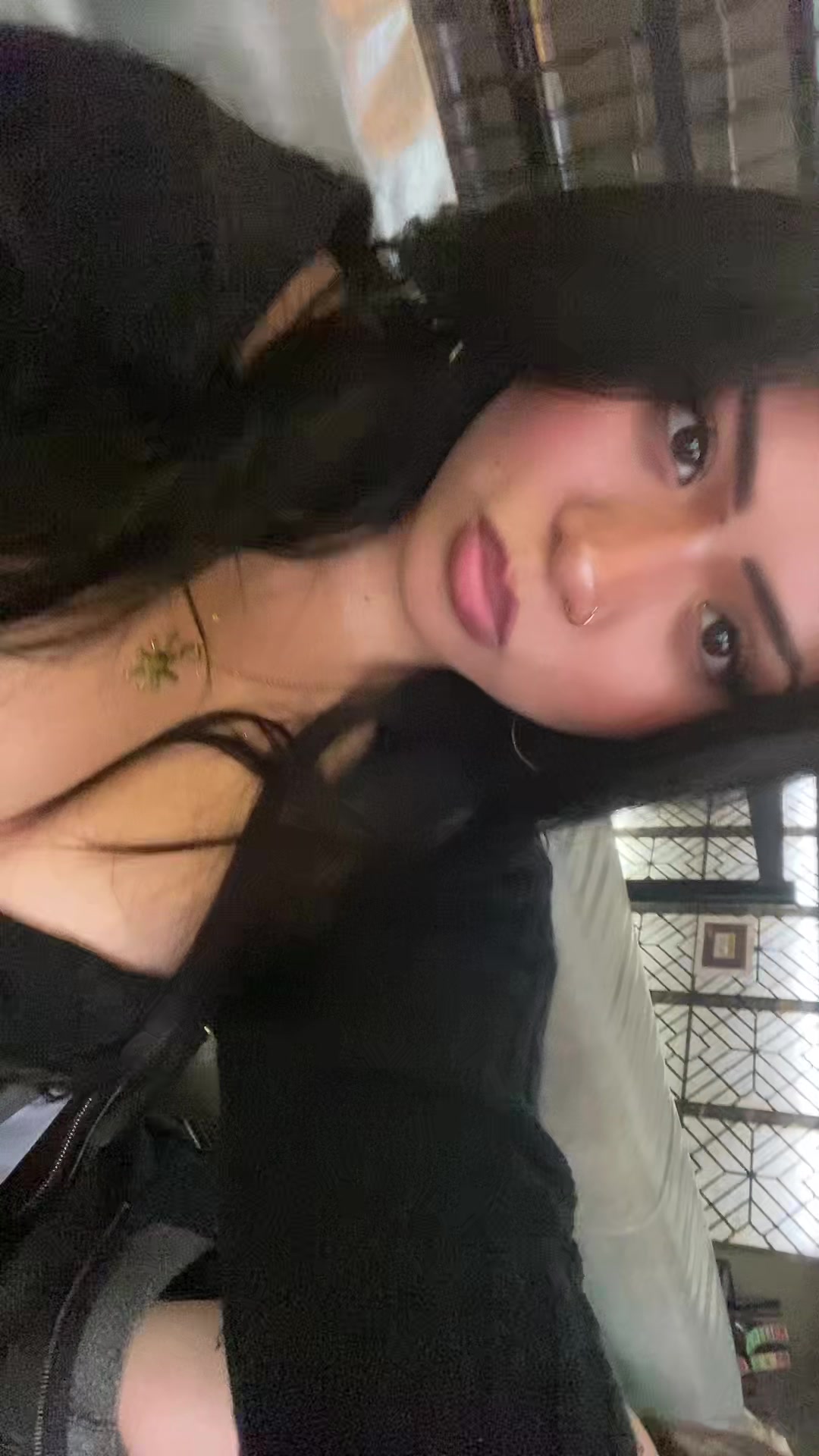 @theonlydia1