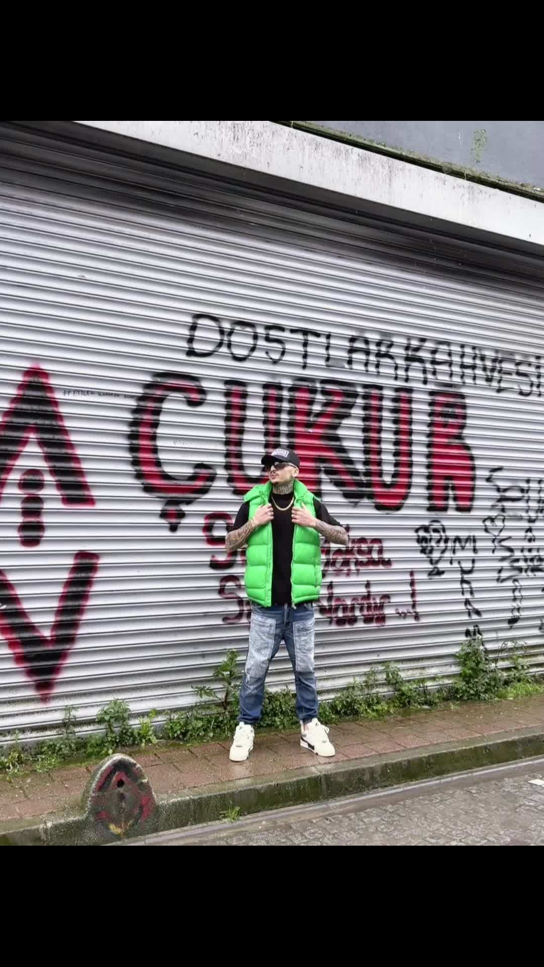 @Lazăr666