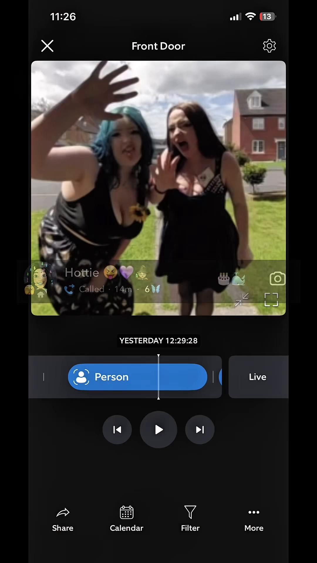 @Ilovemyrosietoy