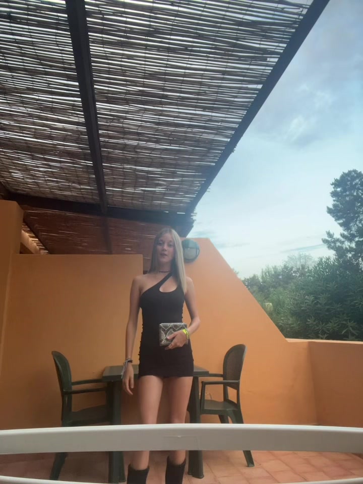 @Emma🌟