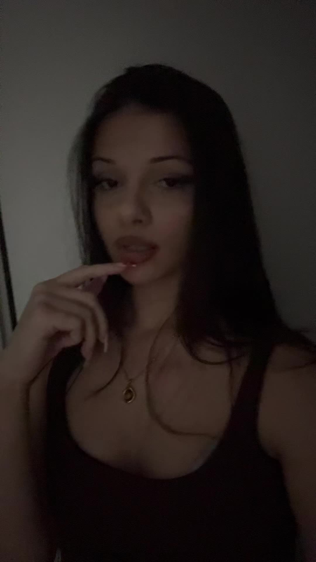 @𝐒𝐚𝐫𝐚𝐡