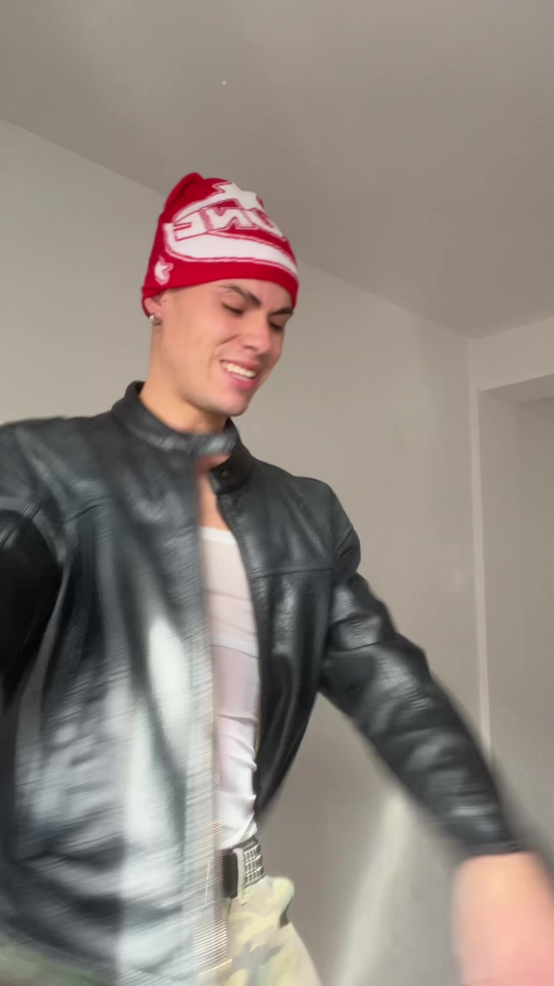 @jesusbntt