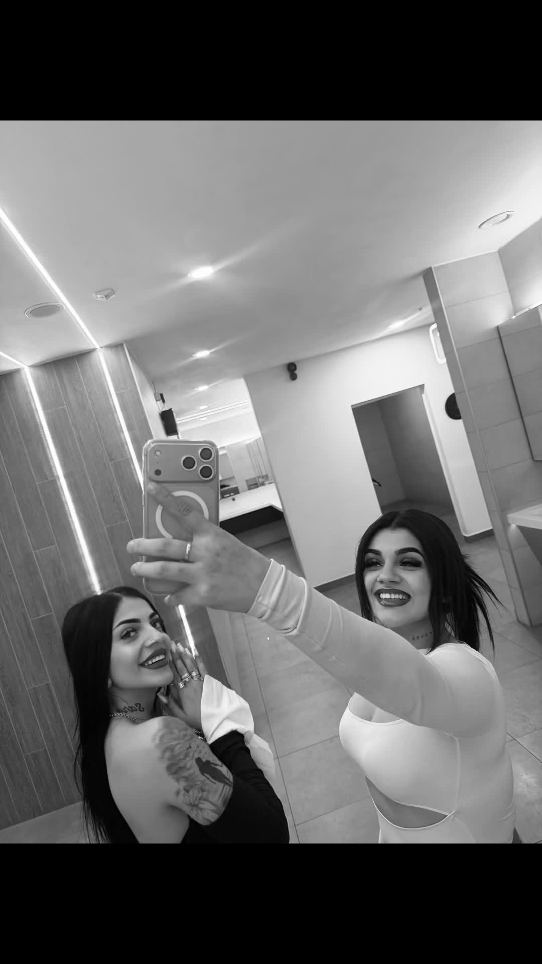 @👸🏻🖤Alessya Amira👸🏻🖤