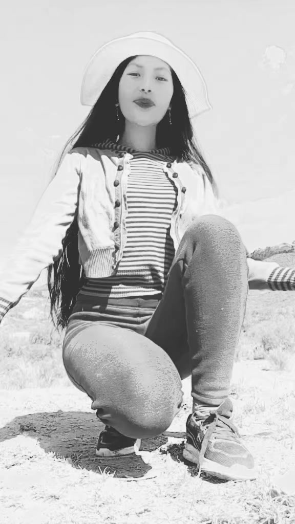 @&hearts;️🦋t&uacute; cholita Elvira 🦋&hearts;️