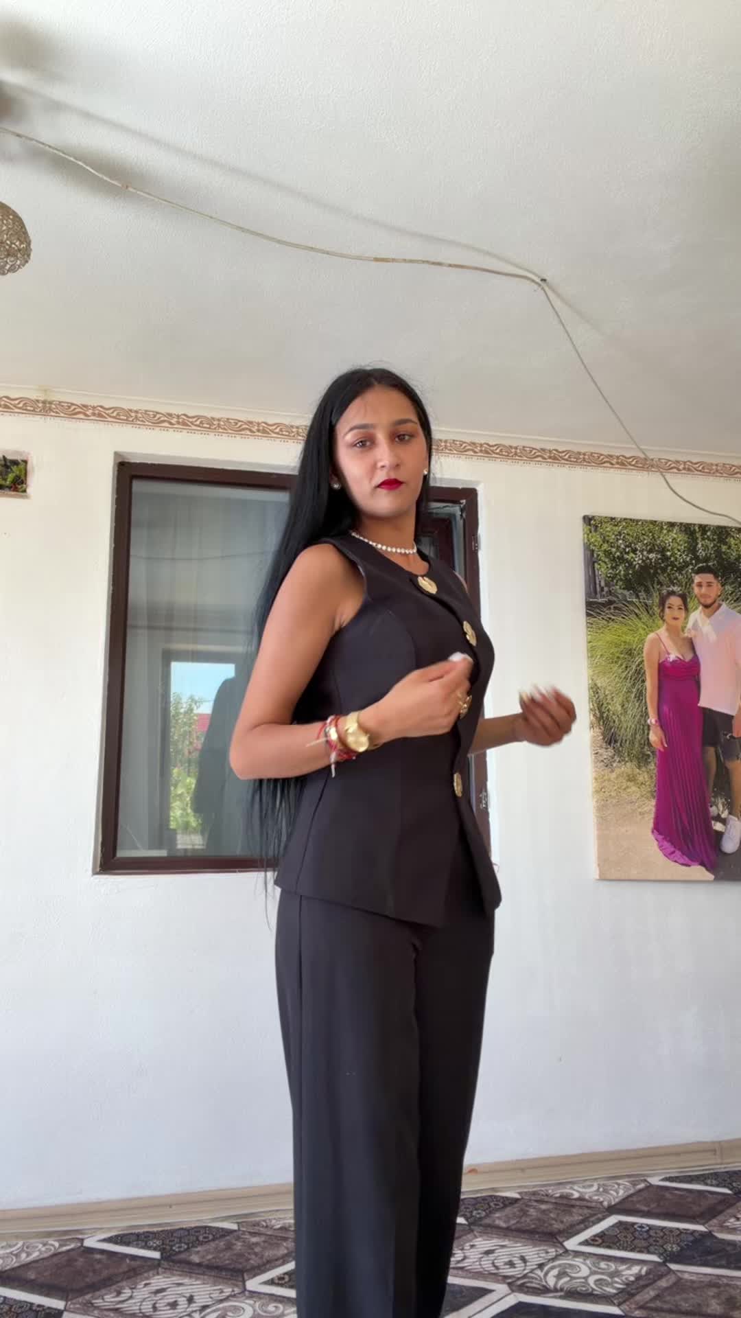 @Roxanna Mangîru