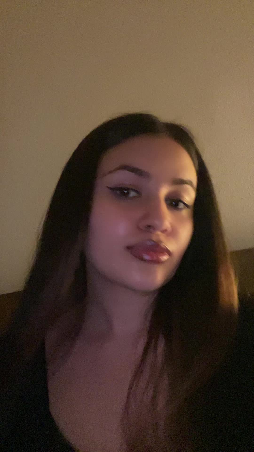 @𝗛𝗘𝗟𝗘𝗡𝗚𝗚𝗚&reg;️🎶🎤🎵