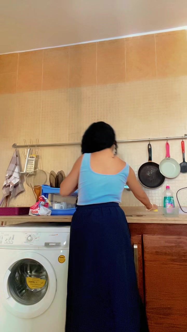 @tuestok