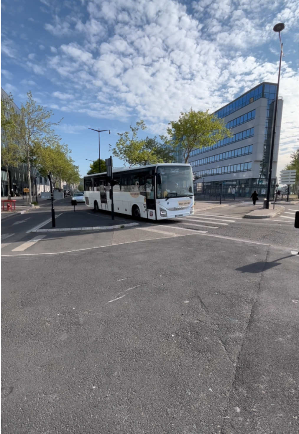 @B.U.S T.R.A.N.S.P.O.R.T 🚌🚎