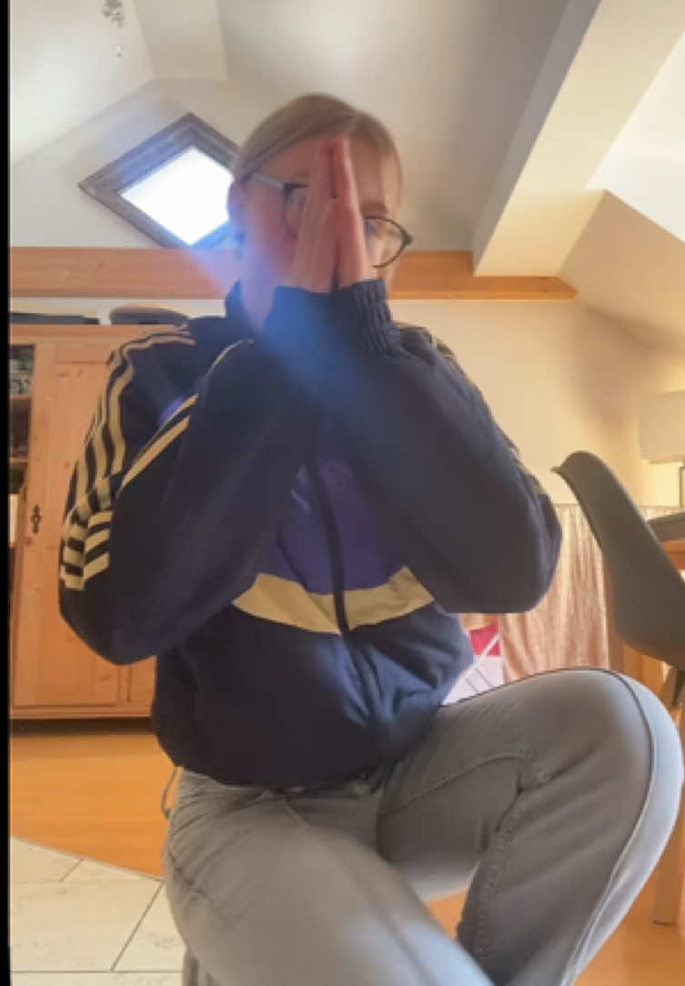 @Kimi🪬🌀