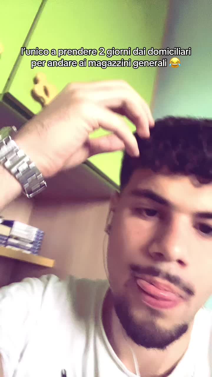 @Gabb0