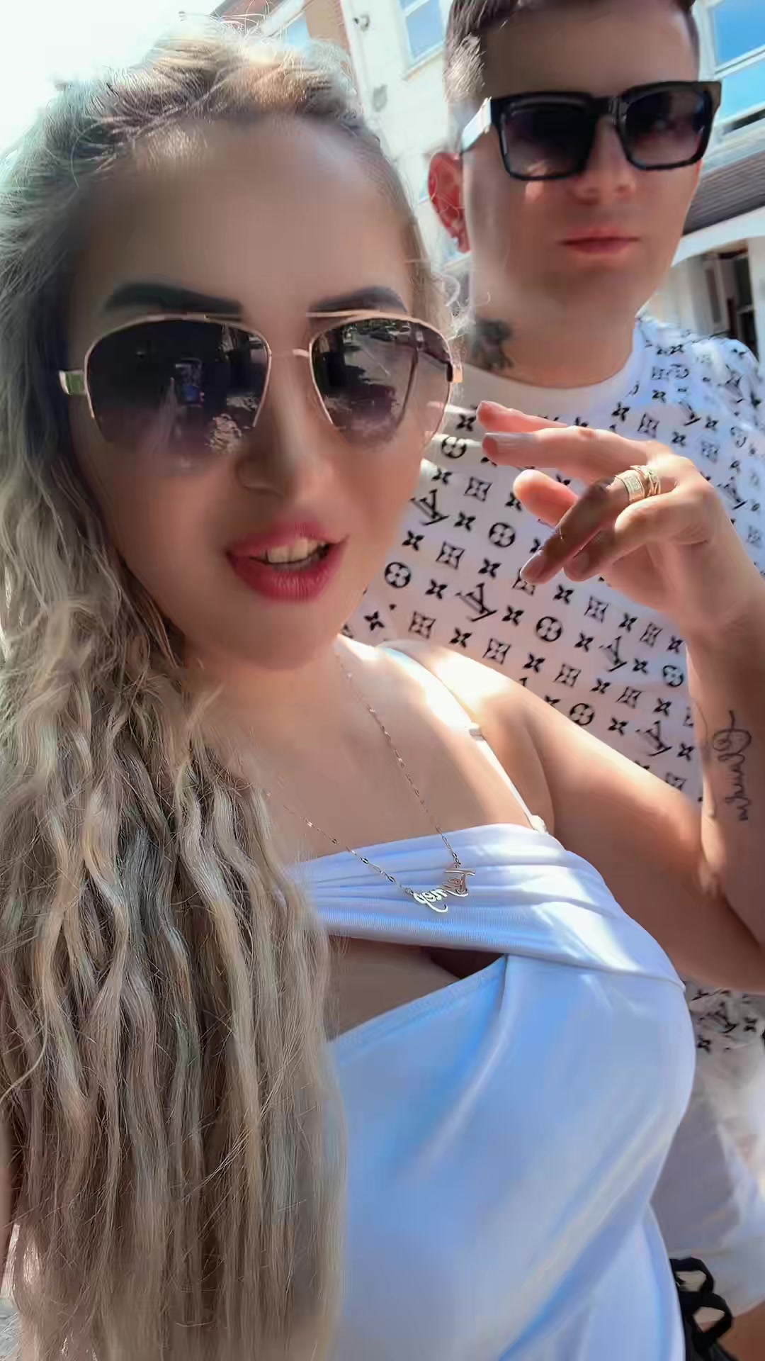 @Maria