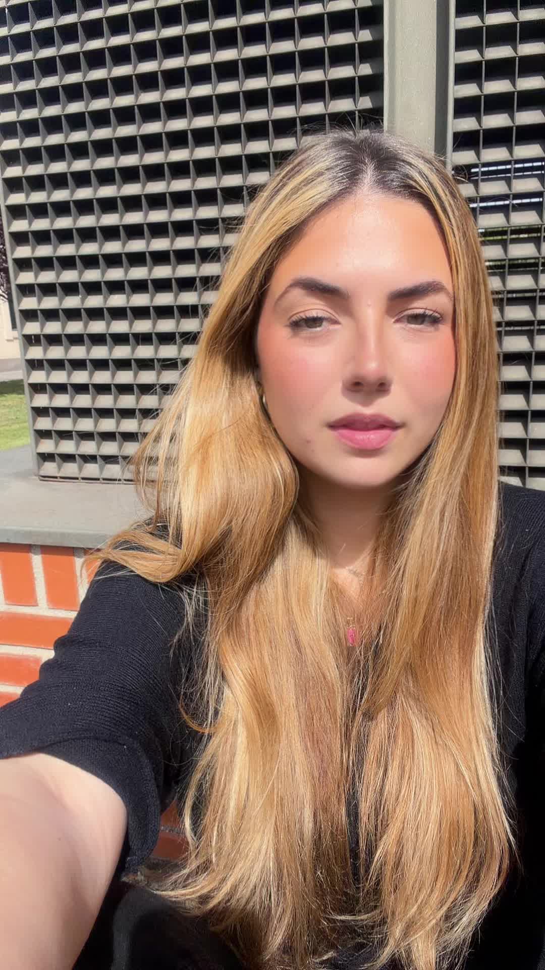 @Fiorella🍒🐆🎱