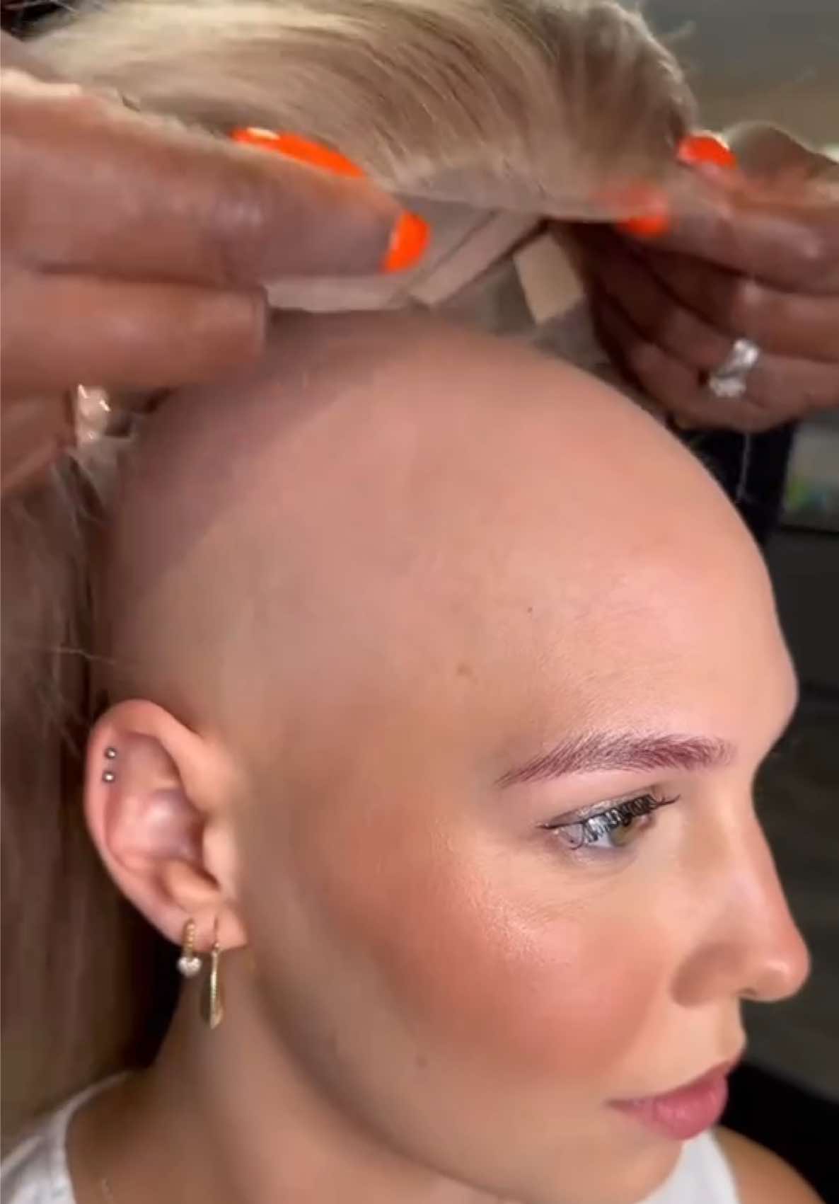 @NuolaWigs