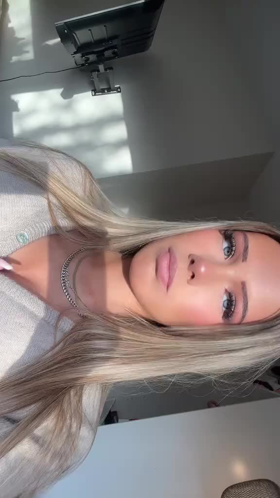 @𝓒𝓵𝓪𝓲𝓻𝓮