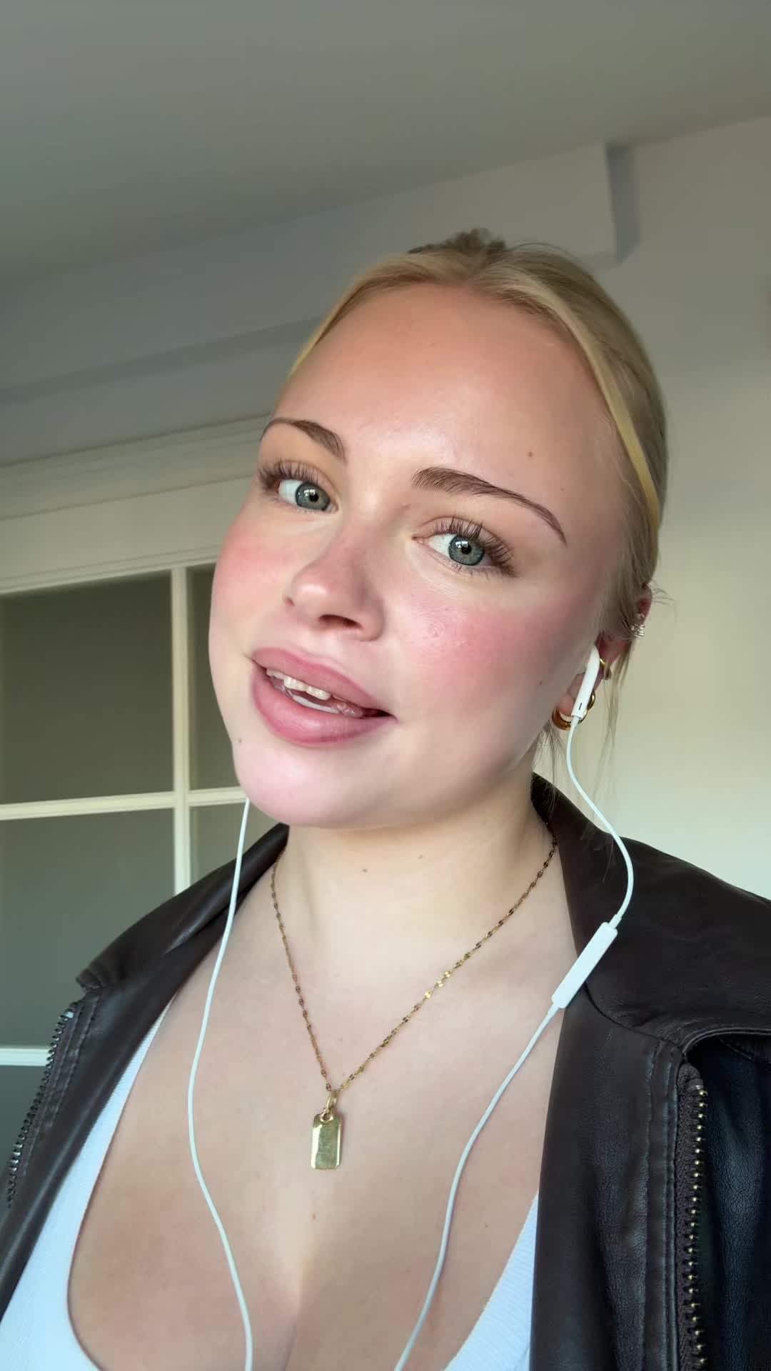 @sarah