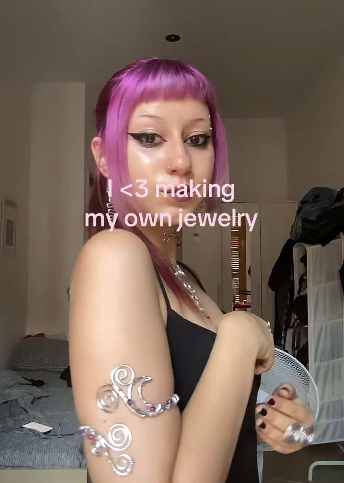 @tania ?!