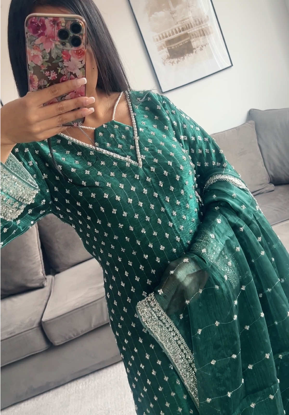 @PretByAziza