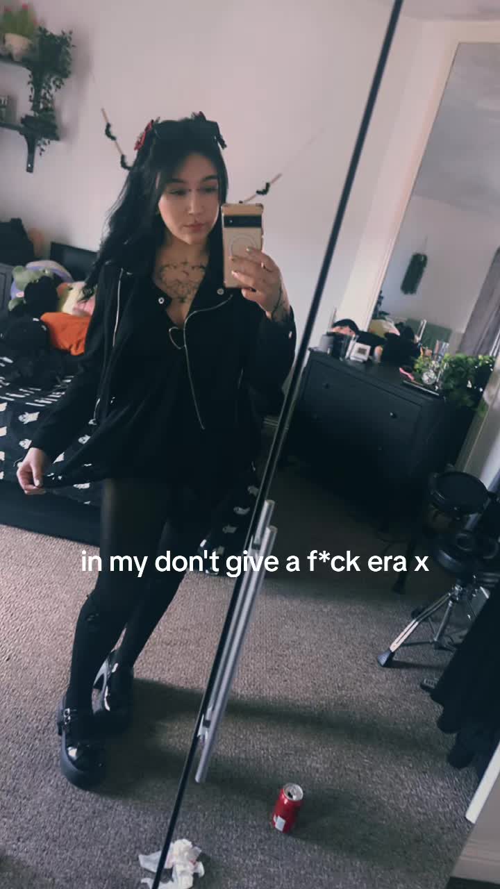 @Shan🎃