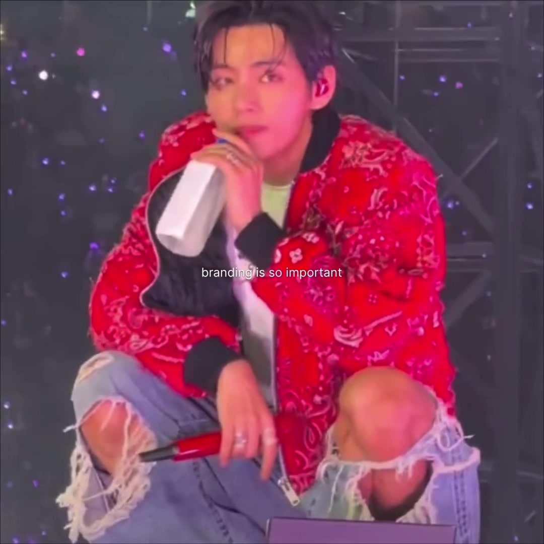 @ꪜ