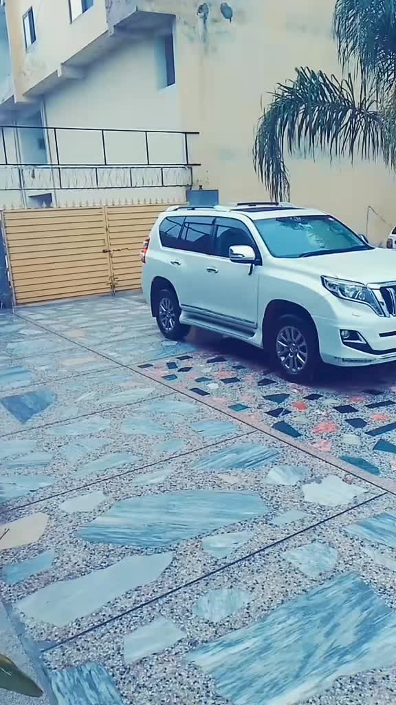 @ÇHÃTHÄ.007🇵🇰🇧🇭J