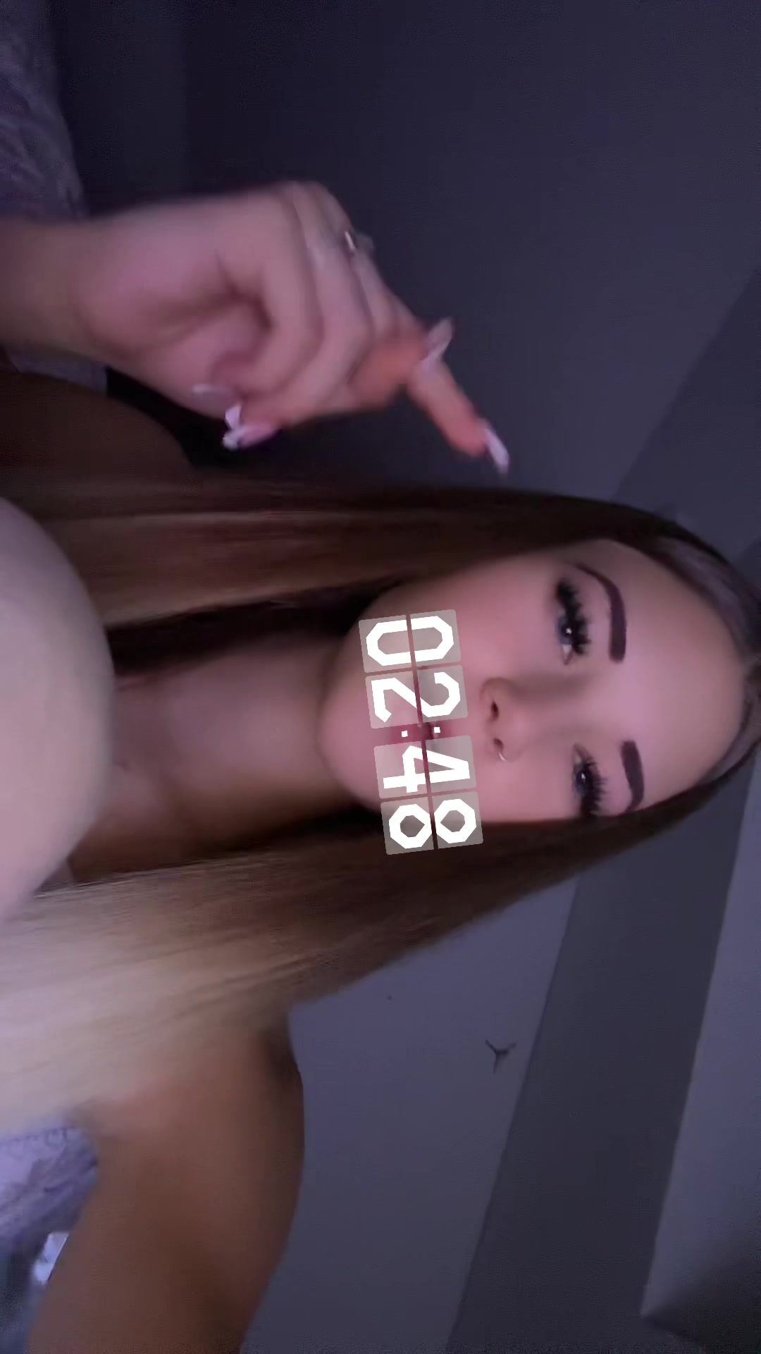 @👸🏼