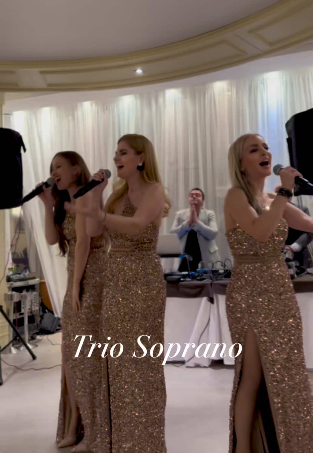 @Trio Soprano