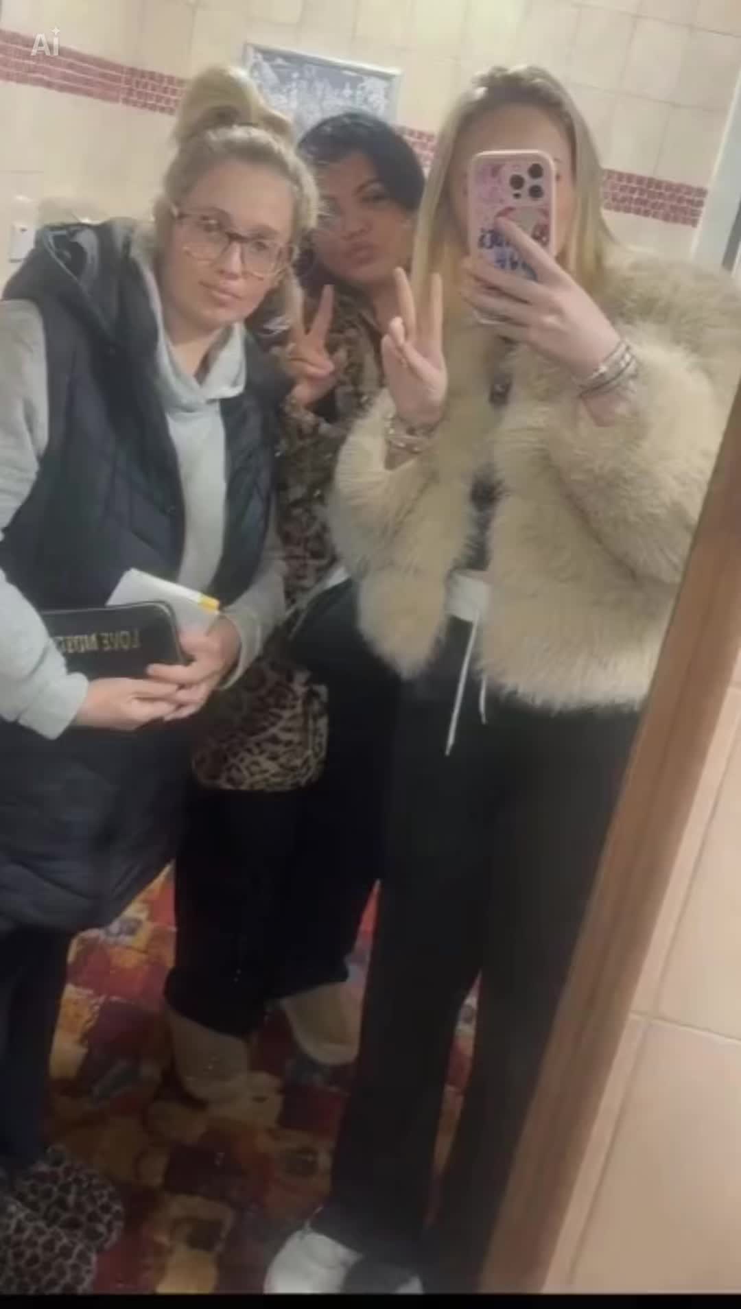 @Tina1212