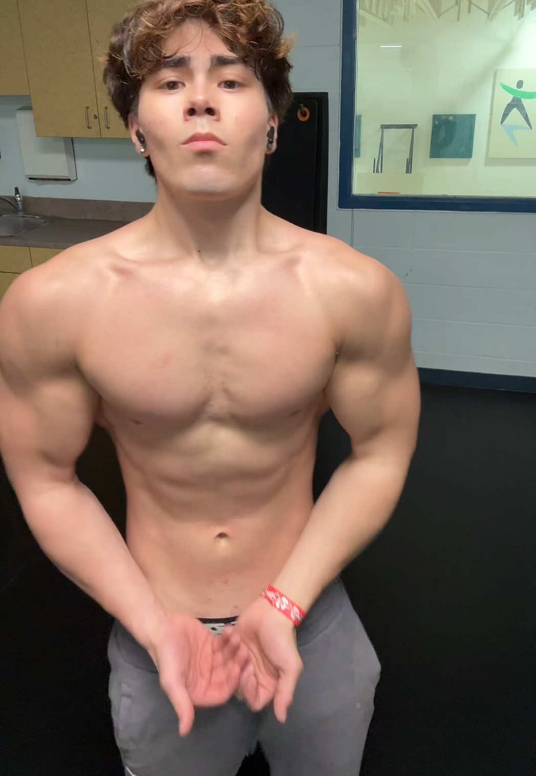 @Noah Mccutcheon