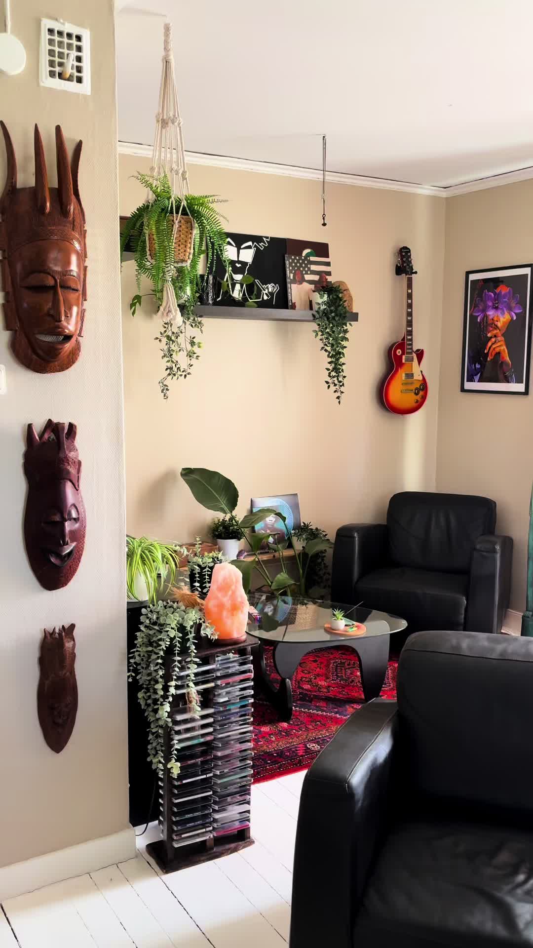 @Tom.solace𖣂