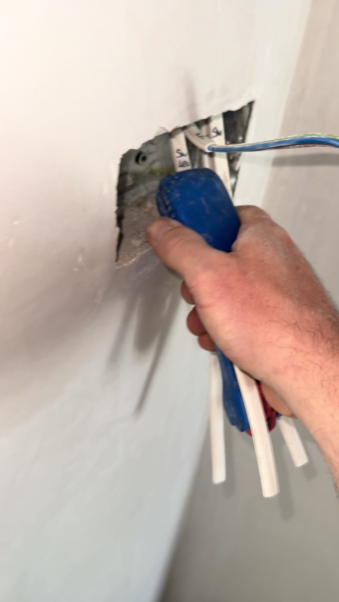 @KGE Electrical