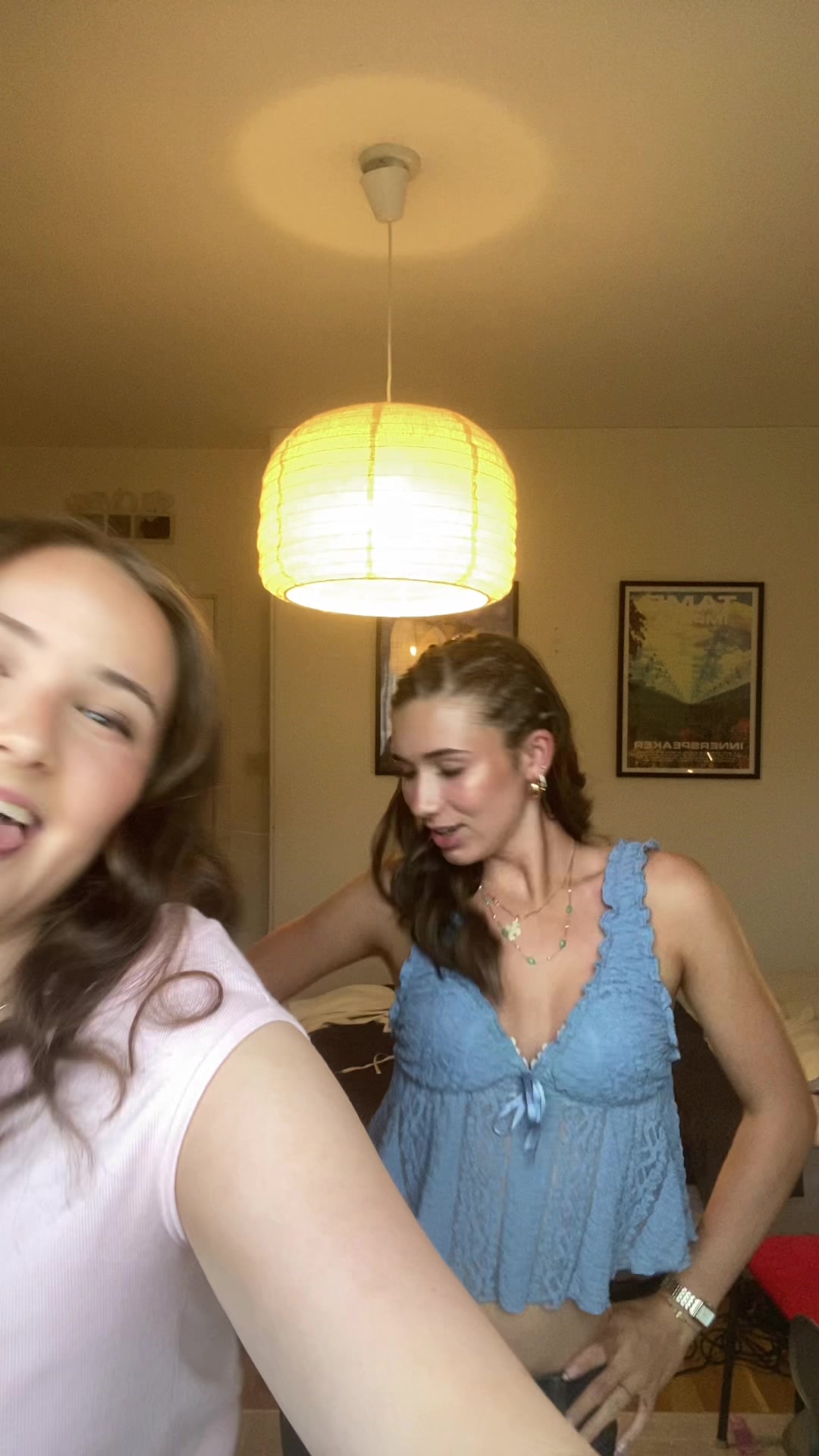 @Ellaspammm