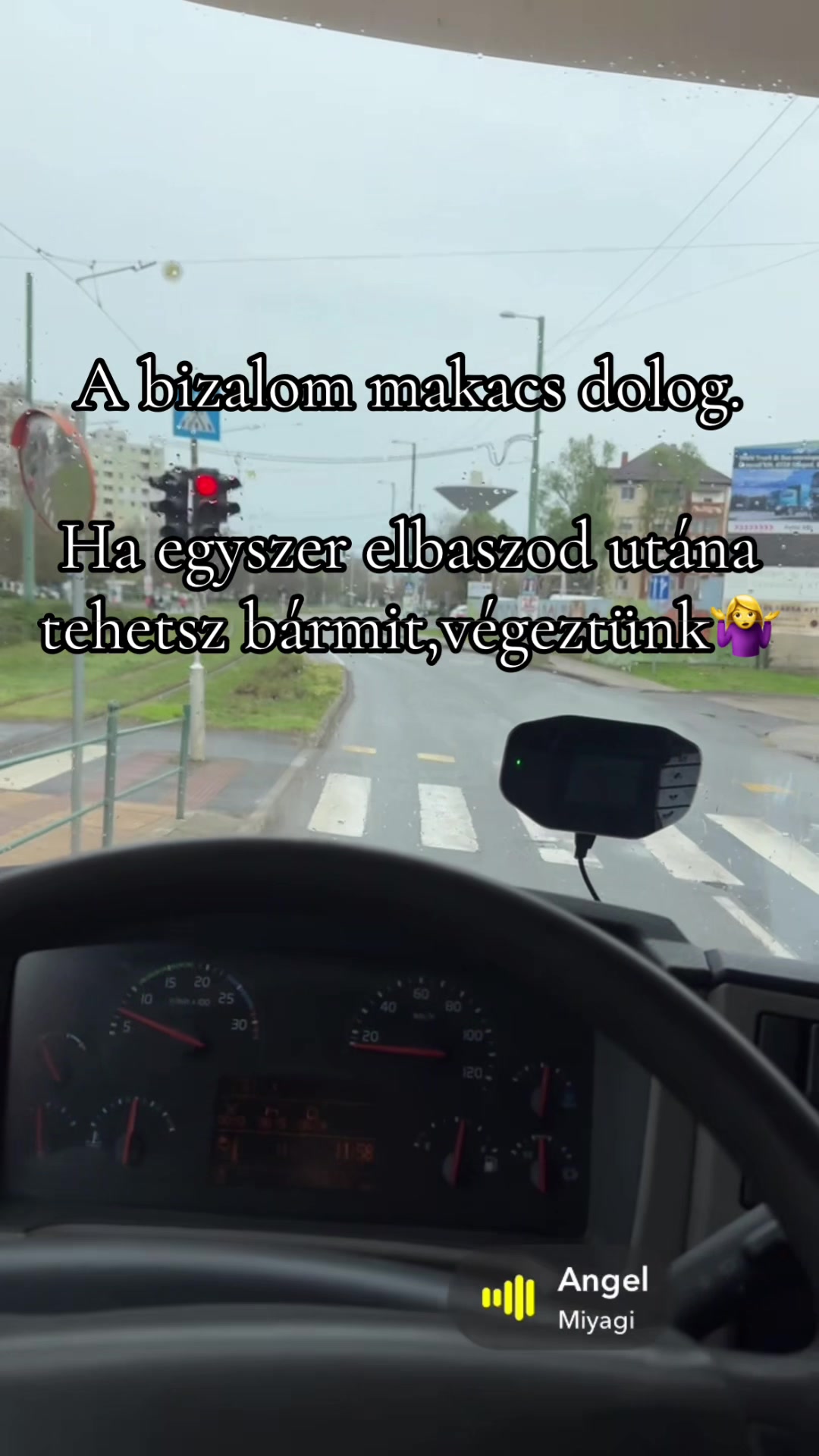 @Vikii Méhes