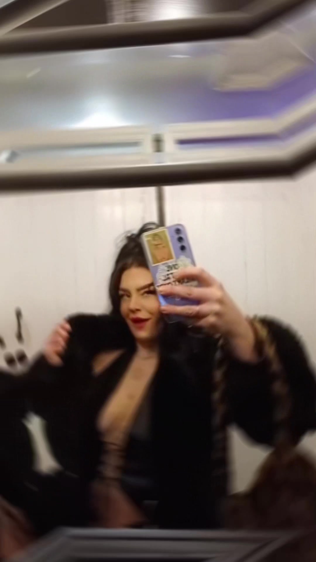 @Mistress DeVyne