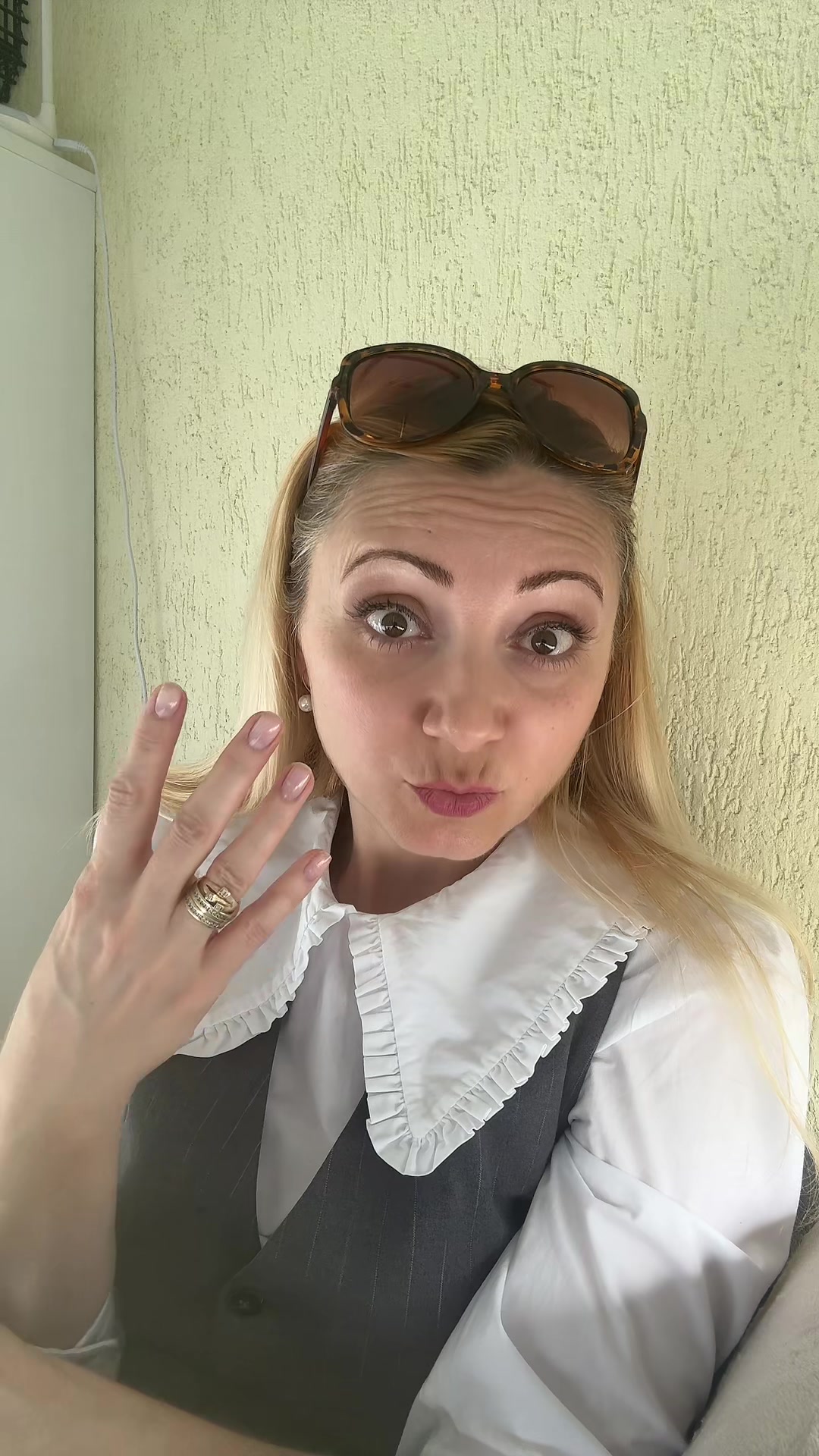 @Mira Alina