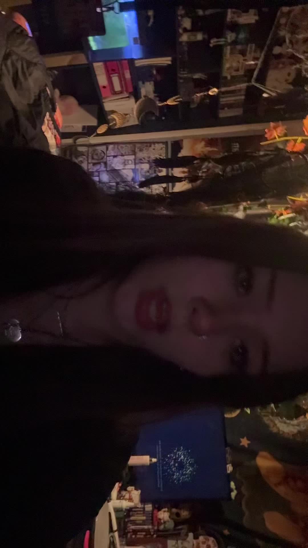 @becca 🐊
