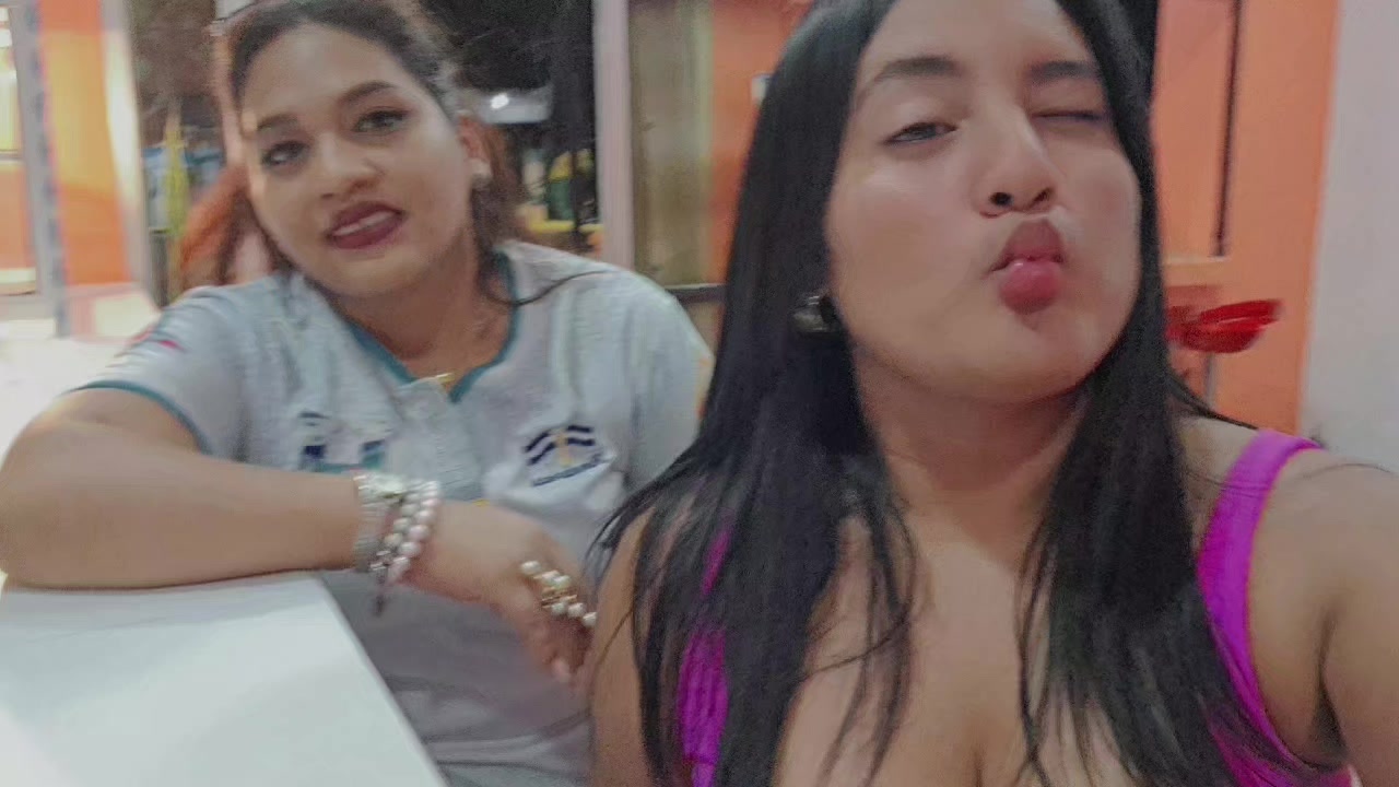 @Alejandra Guardado