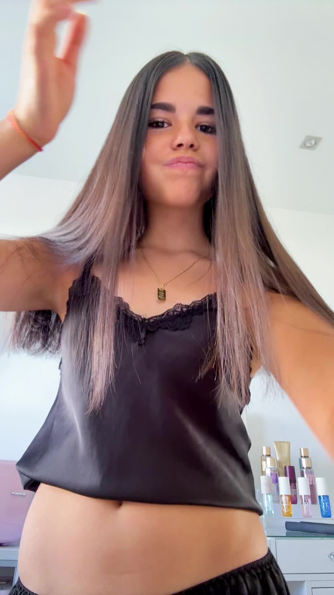 @elenita