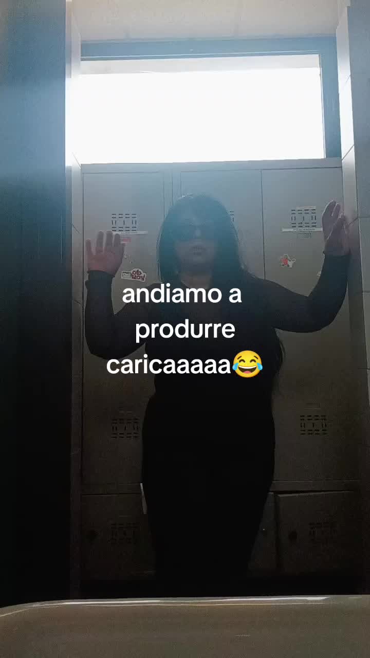 @donna ciretta bella