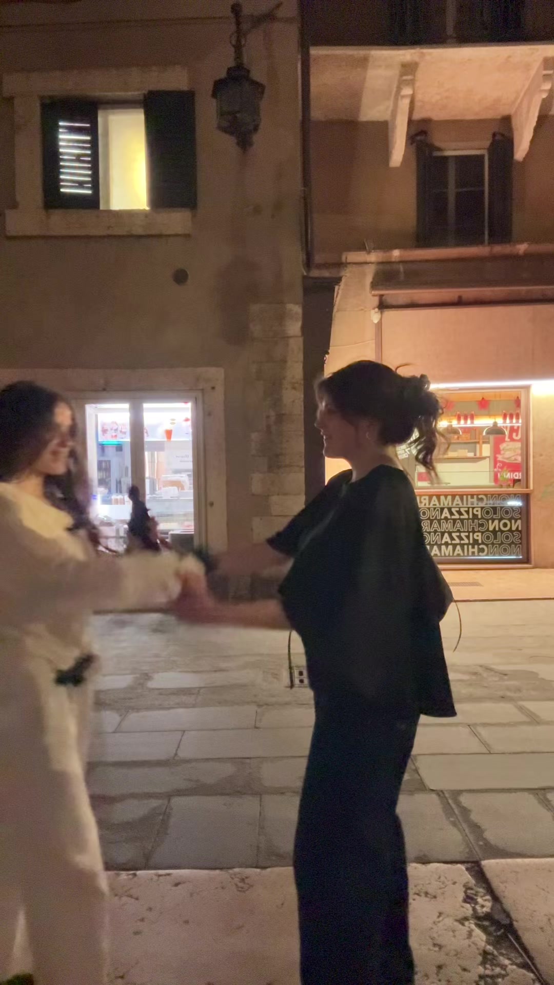 @Lara🫧