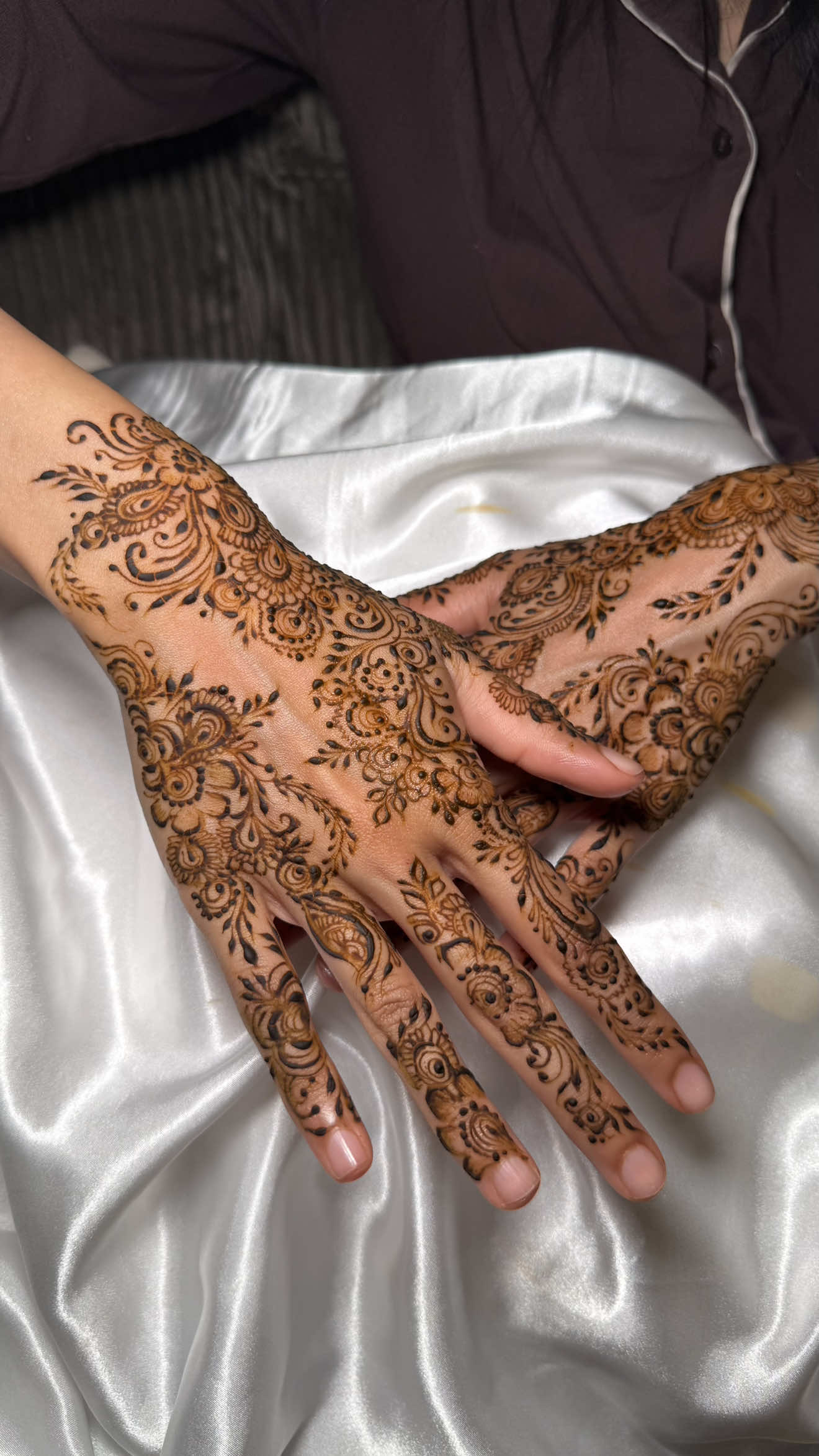 @Leicester Mendhi Artist