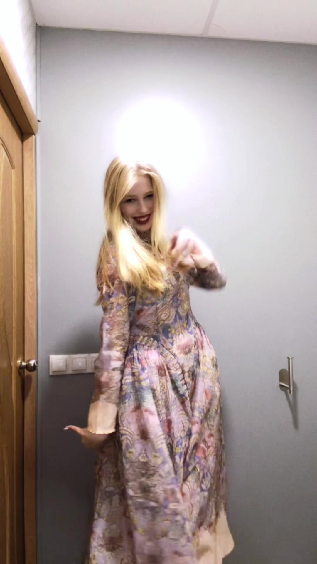 @kholomova