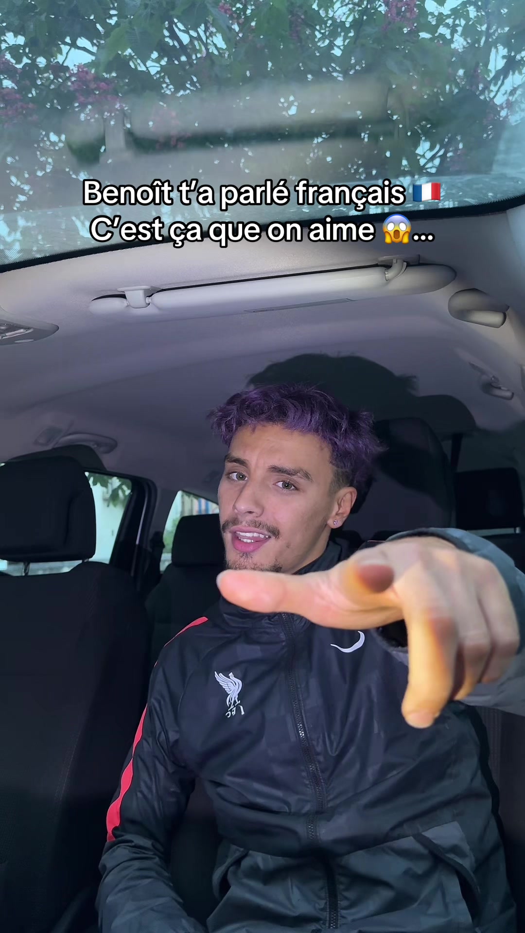 @🍇