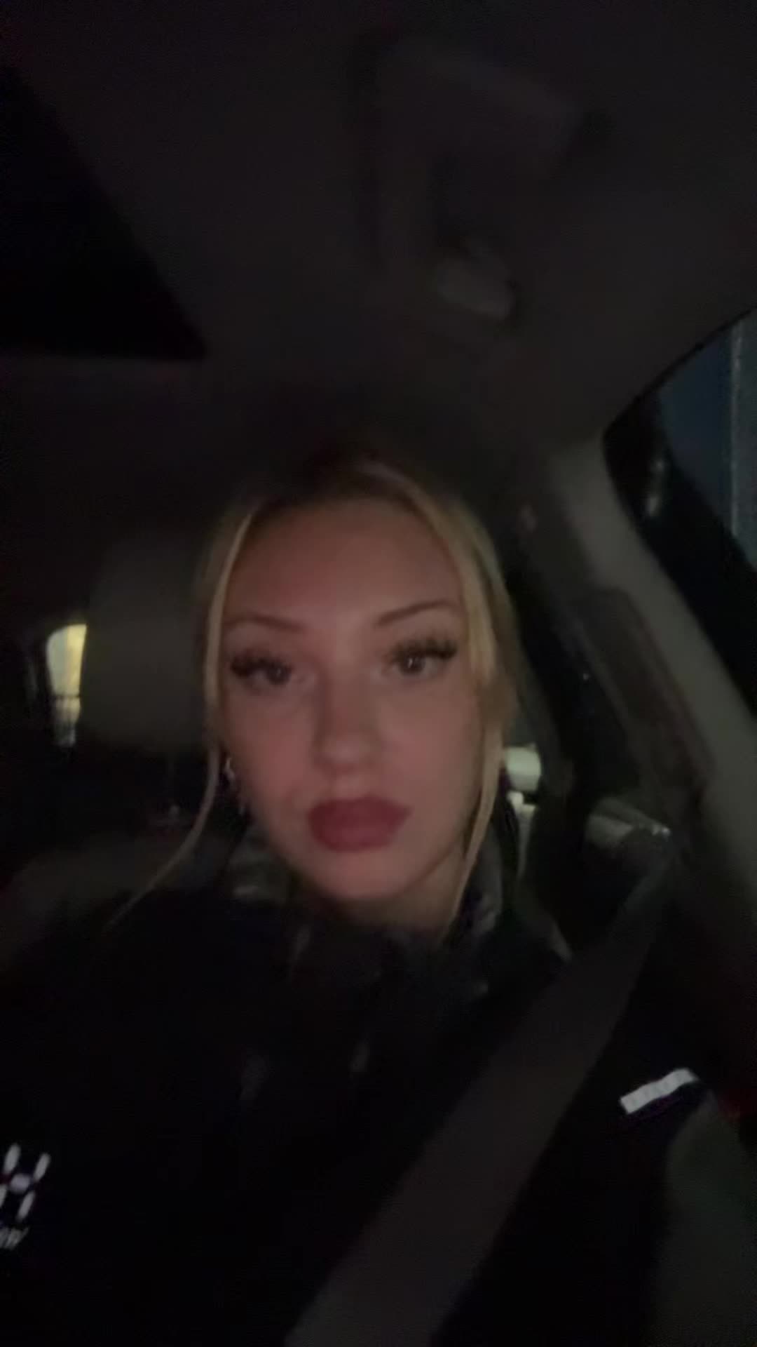 @👽