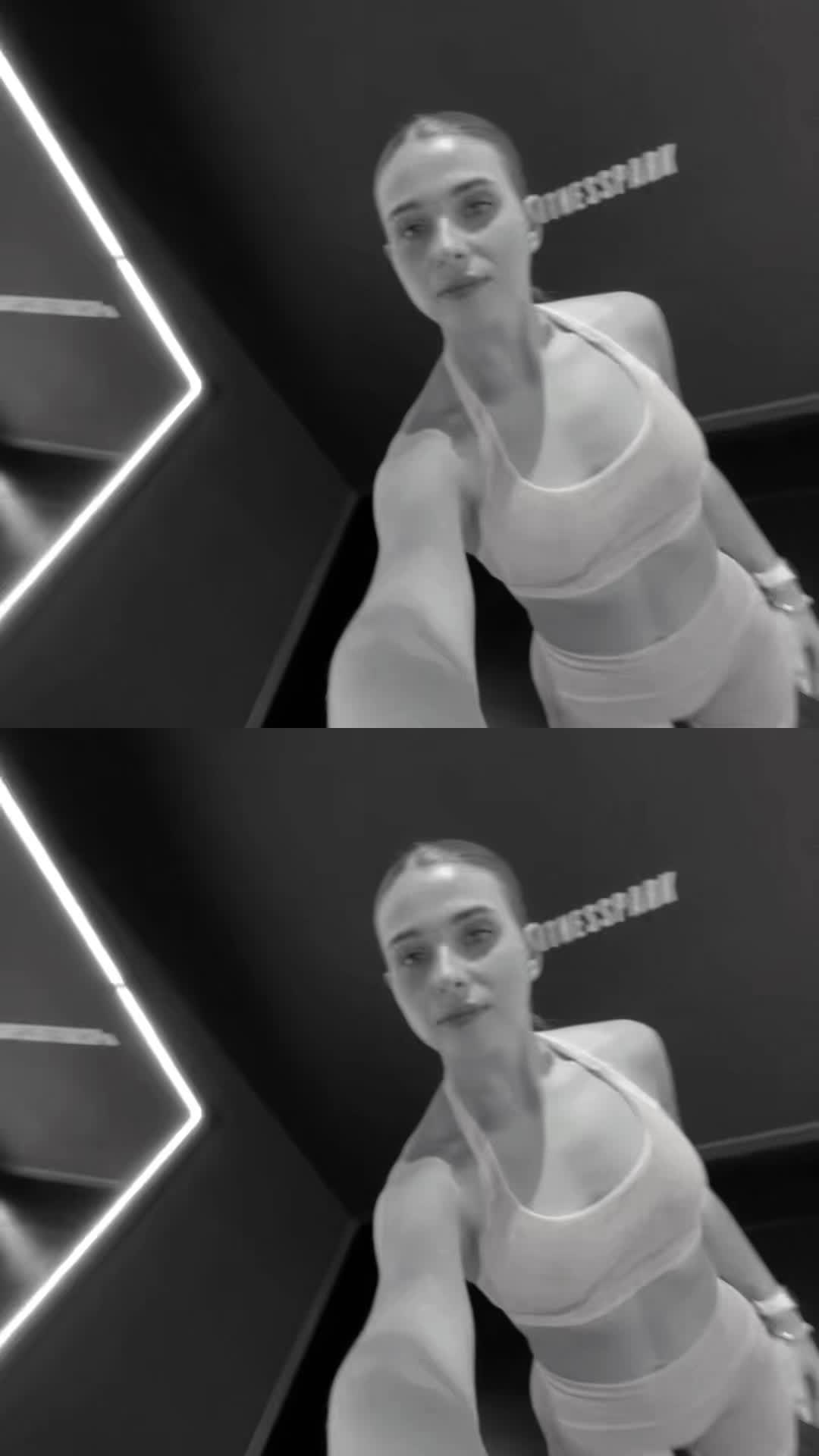 @andreaamariia_