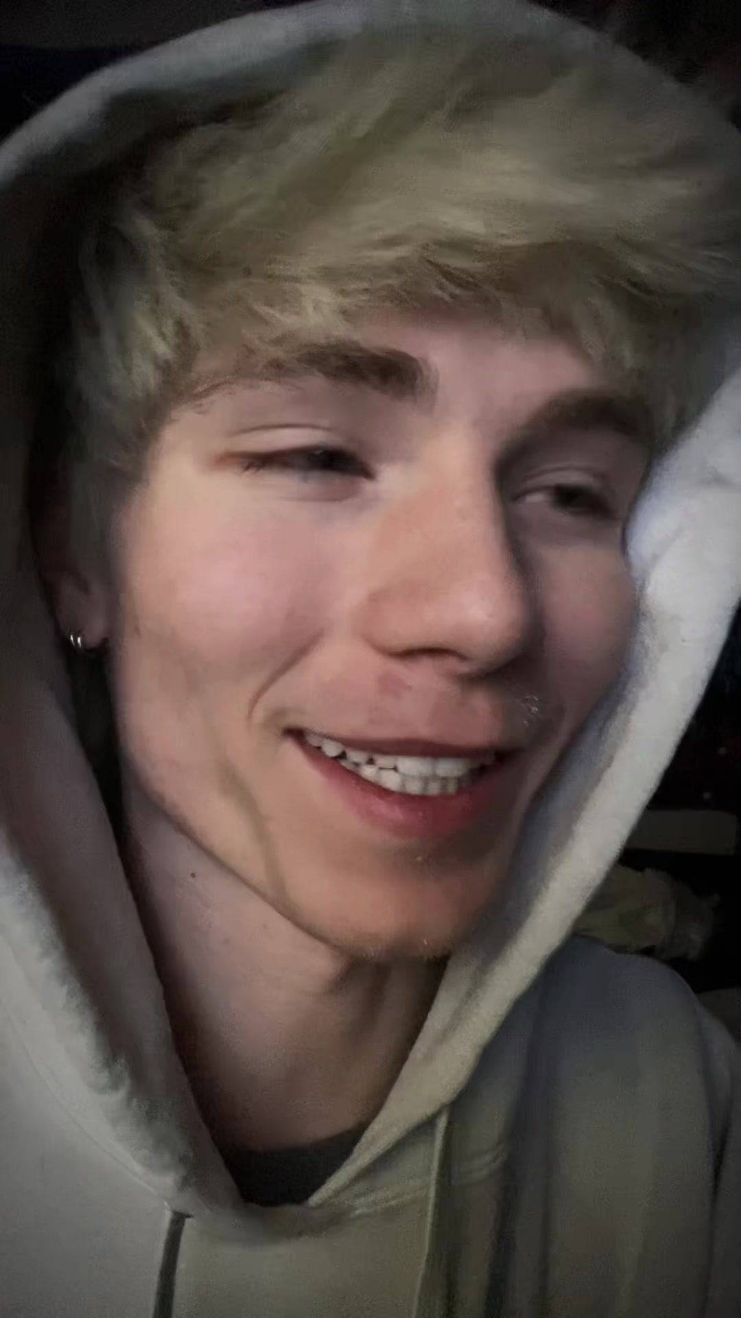 @𝒜𝓁ℯ𝓍𝒶𝓃𝒹ℯ𝓇╋━