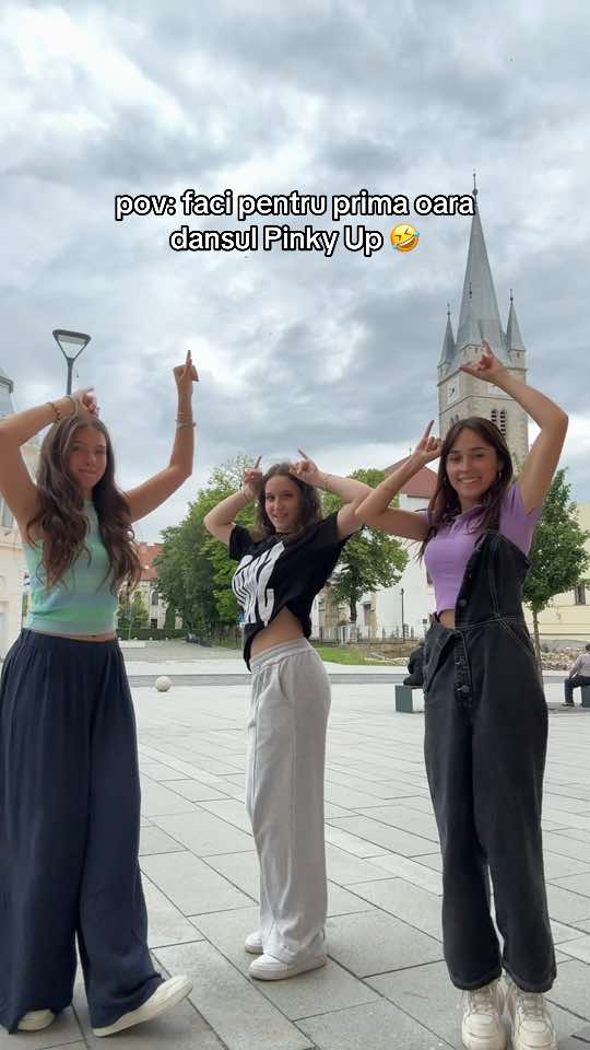 @Andra Gogan 🇷🇴