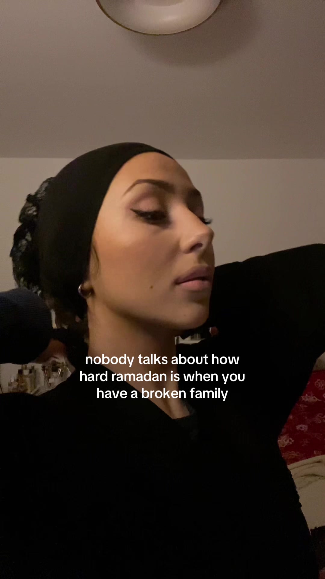 @𝐌